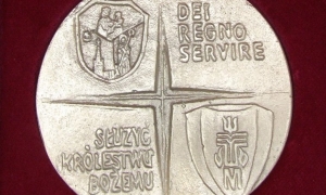 Bp Jeż wręczy w niedzielę medale  „Dei Regno Servire”