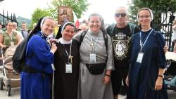 Drugi dzień Wielkiego Odpustu Tuchowskiego. Do Matki Bożej dotarły pielgrzymki z diecezji tarnowskiej