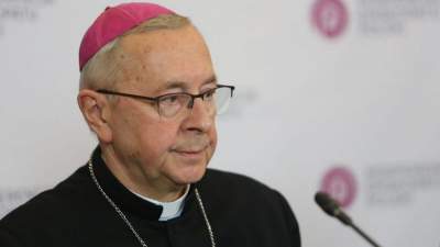 Przewodniczący Episkopatu apeluje o modlitwę i gotowość do pomocy Ukraińcom