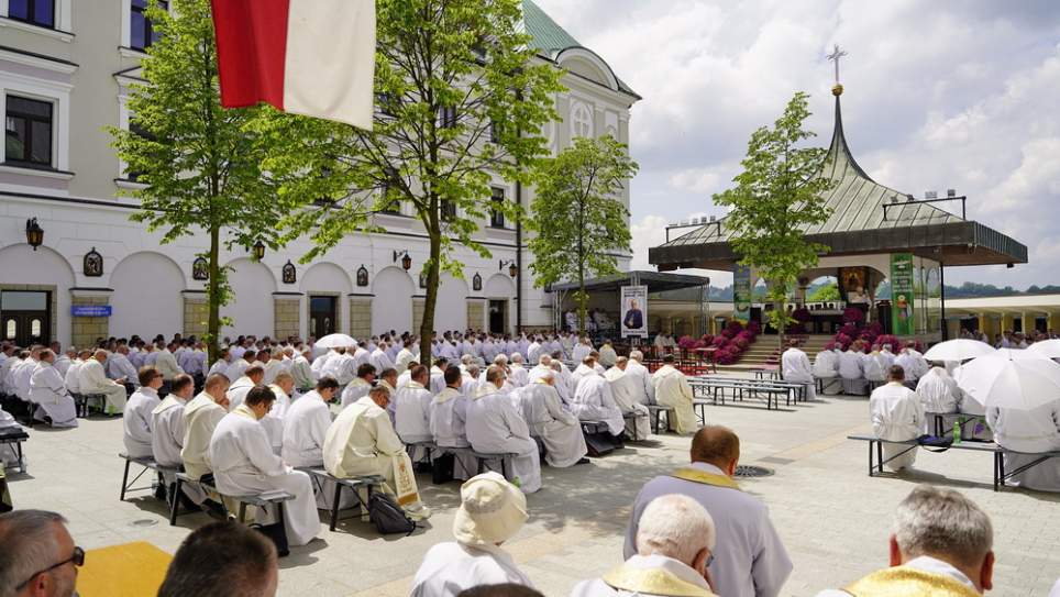 Program pielgrzymki kapłanów diecezji tarnowskiej do Tuchowa