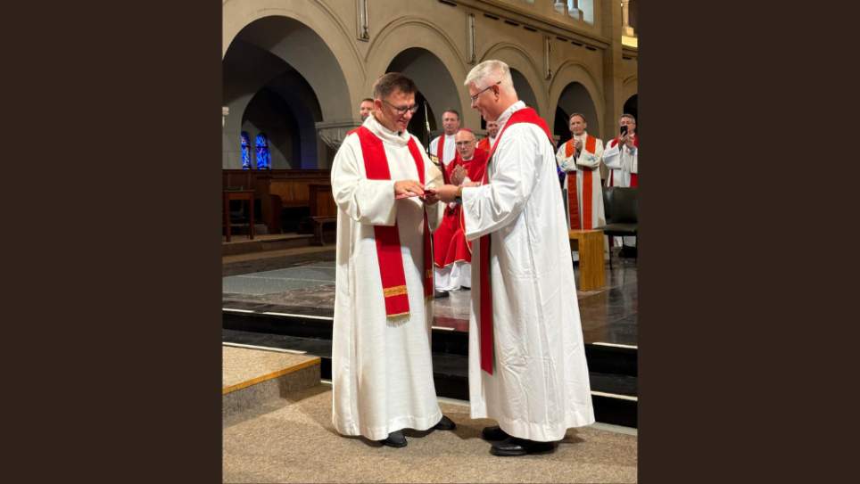 Ks. dr hab. Józef Młyński, prof. UKEN odznaczony Medalem KEP Pro Polonia et Ecclesia