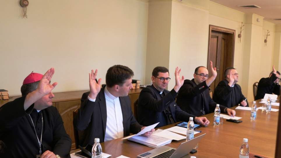 Członkowie Komisji Głównej jednogłośnie opowiedzieli się za dalszym procedowaniem synodalnych dokumentów.