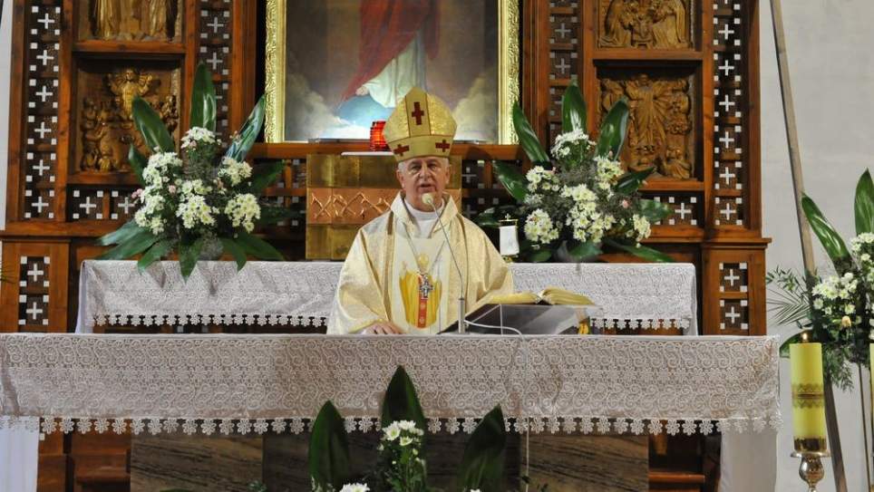 Biskup kielecki Jan Piotrowski modlił się z pielgrzymami 